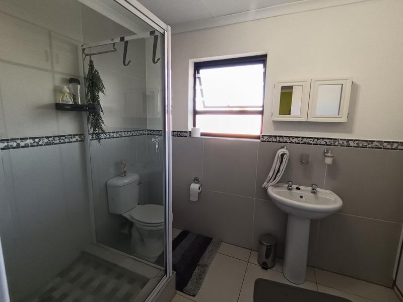 3 Bedroom Property for Sale in Hartenbos Western Cape
